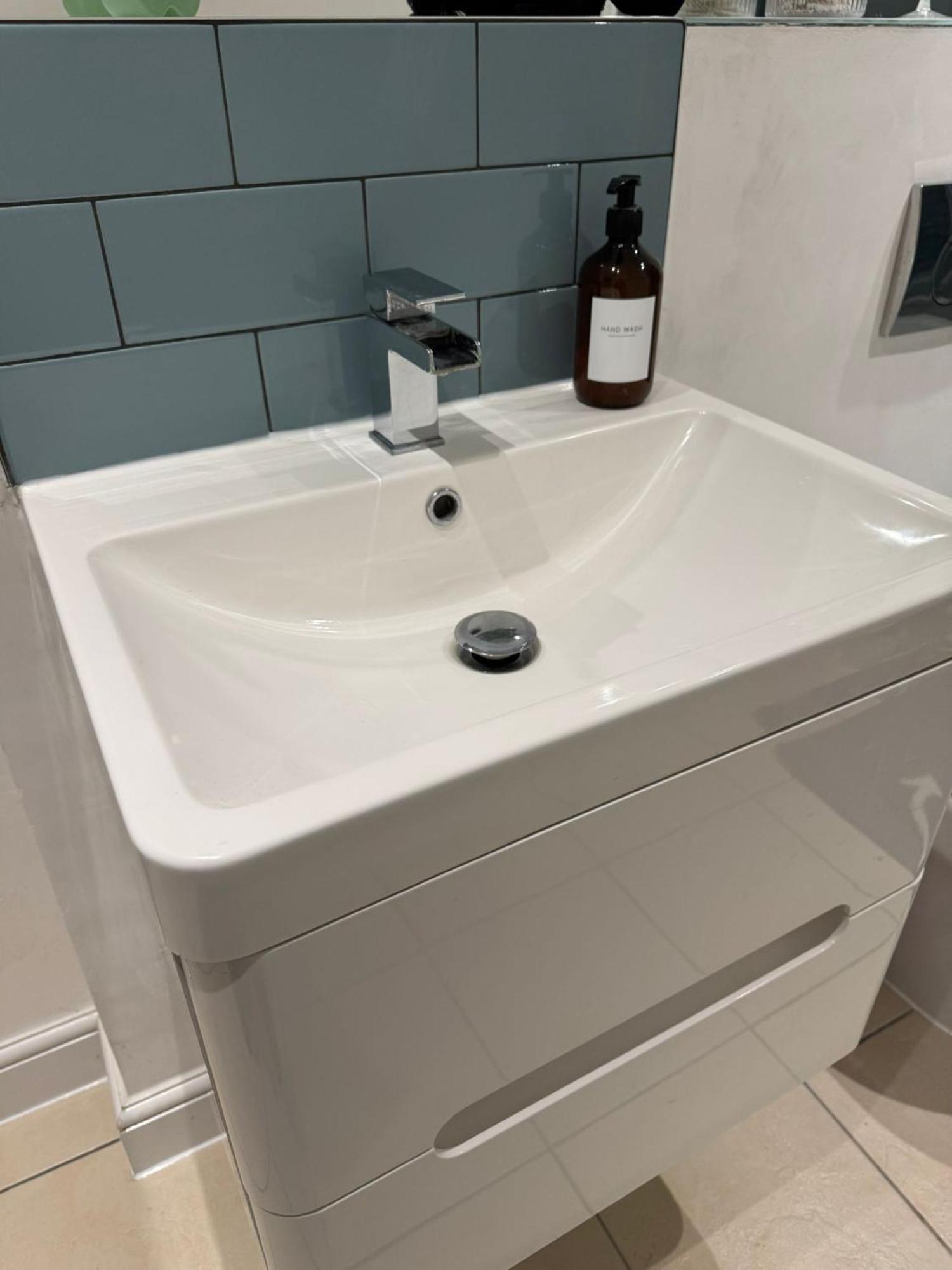 Stylish & Cosy Margate Escape With Hot Tub And Log Burner Dogs Welcome Exterior photo